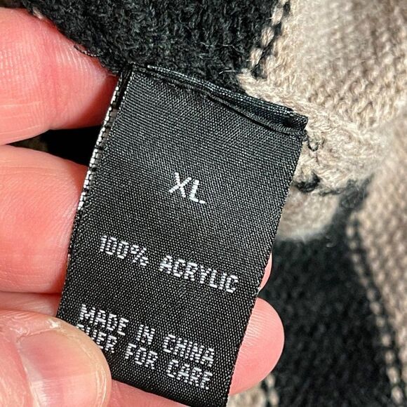 AGB XL brown/black Button Back striped sweater - Picture 9 of 9